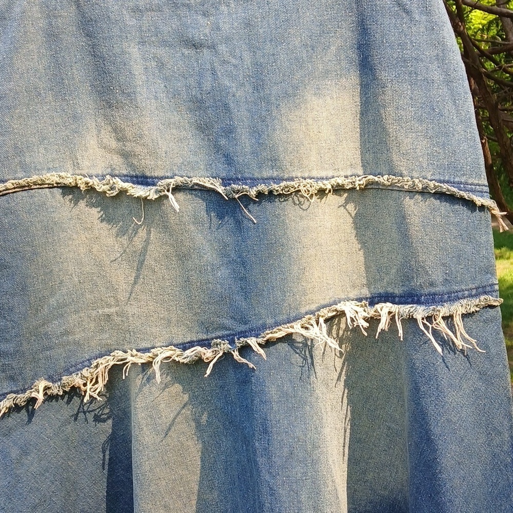 Distressed Long Denim Fringe Skirt Size M - Picture 11 of 12